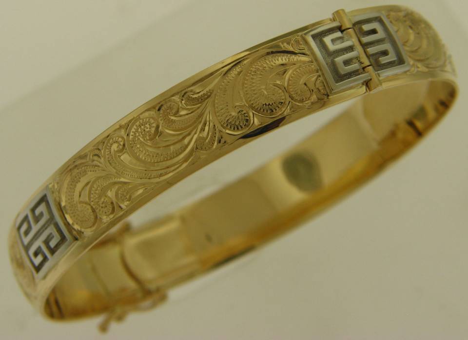 Hinged Bangle - Image 2